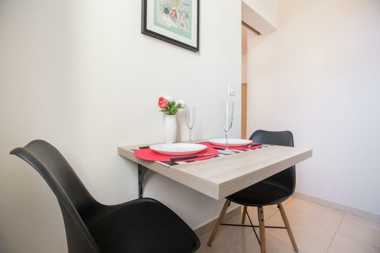 Angela Main Street Luxury Oasis & Free Parking Leilighet Zagreb Eksteriør bilde